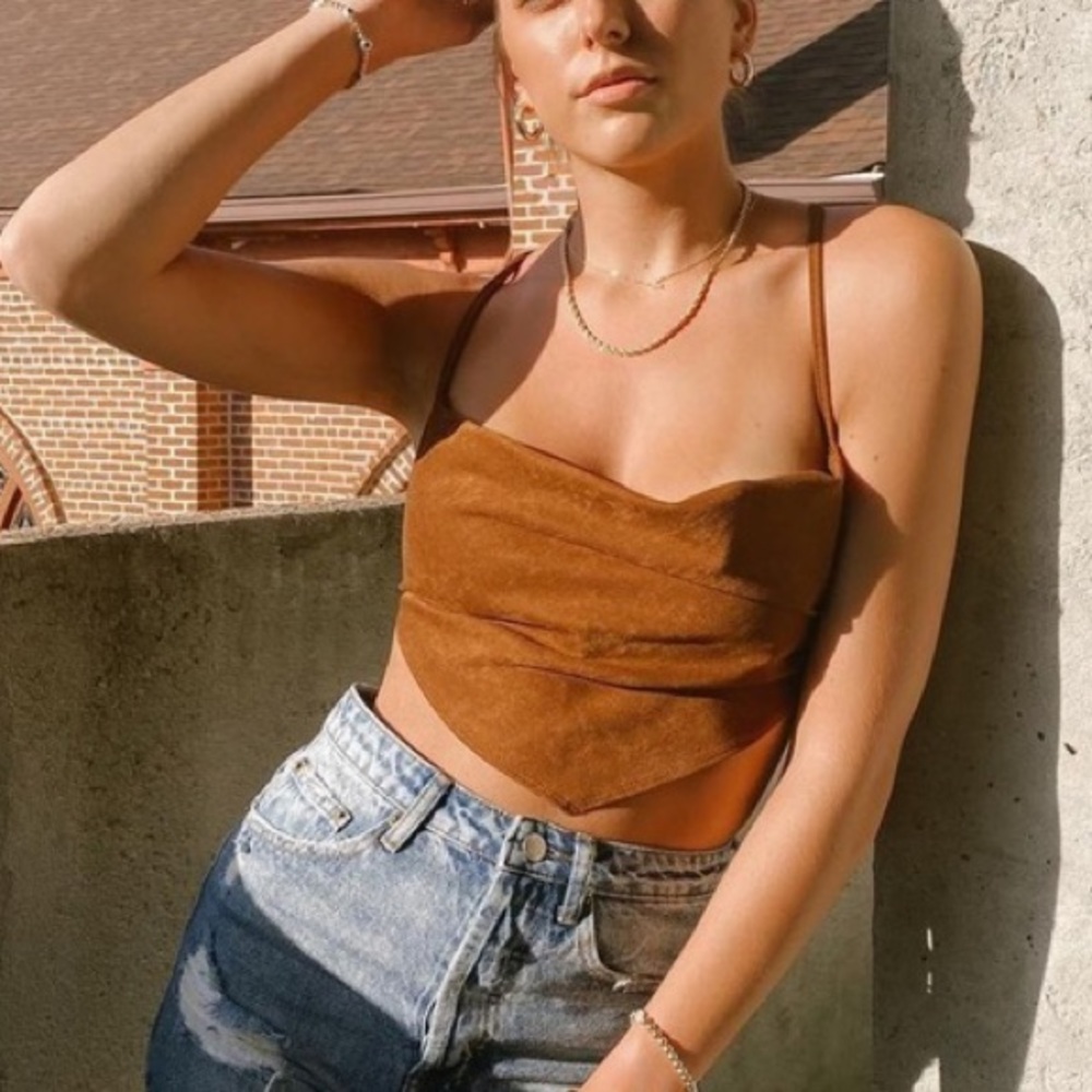 Brown top